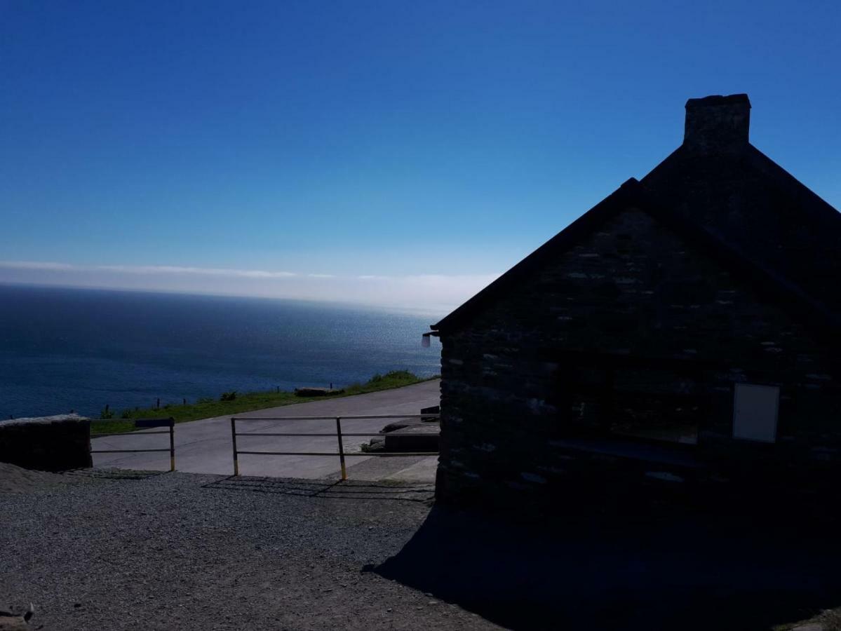 Old Irish Farmhouse Dingle Exterior foto